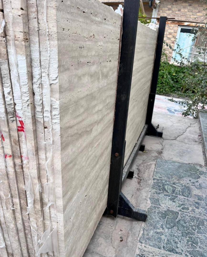 Image of Light Vein Cut Travertine