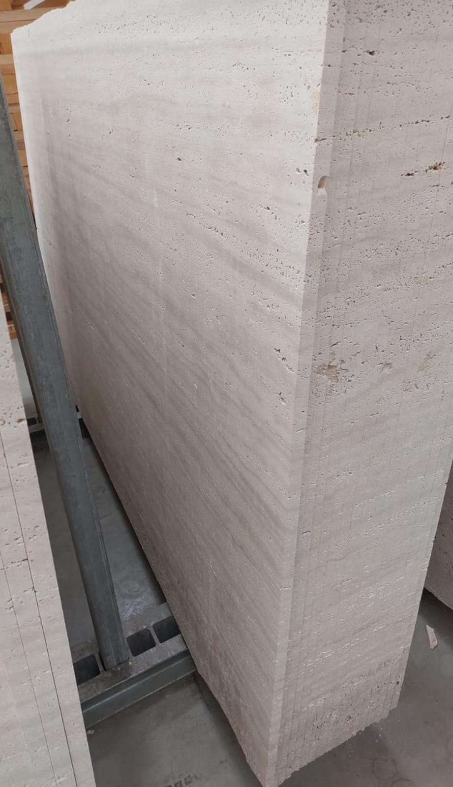 Image of Light Vein Cut Travertine